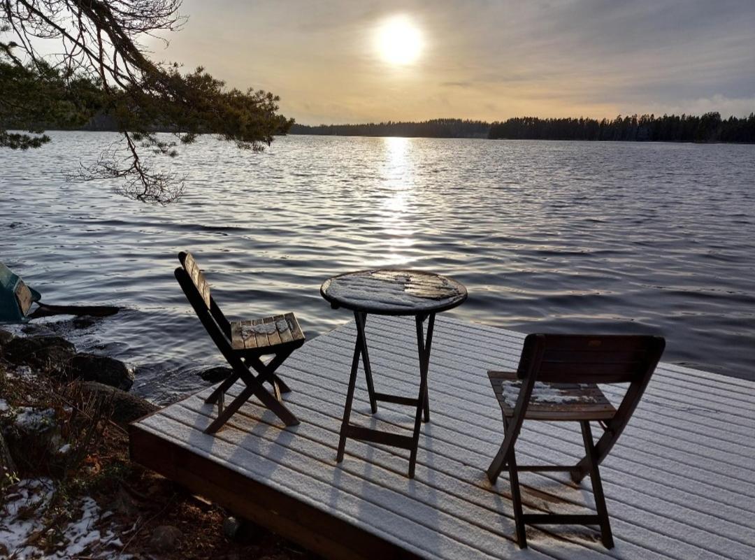 Patalaiska Cottage With Private Beach Ruokolahti Exterior photo